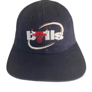 Chicago Bulls Fox Sports Hat w/ adjustable velcro back